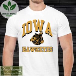 Distressed University Of Iowa Hawkeyes T Shirt Men Short Sleeve