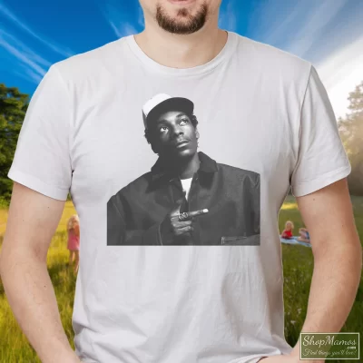 Men's Snoop Dogg Rap T Shirt In White, Front View On Dark Wood Background